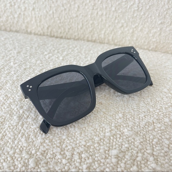 LAST2 • On Trend Square Sunglasses | Tortoise - Picture 2 of 12